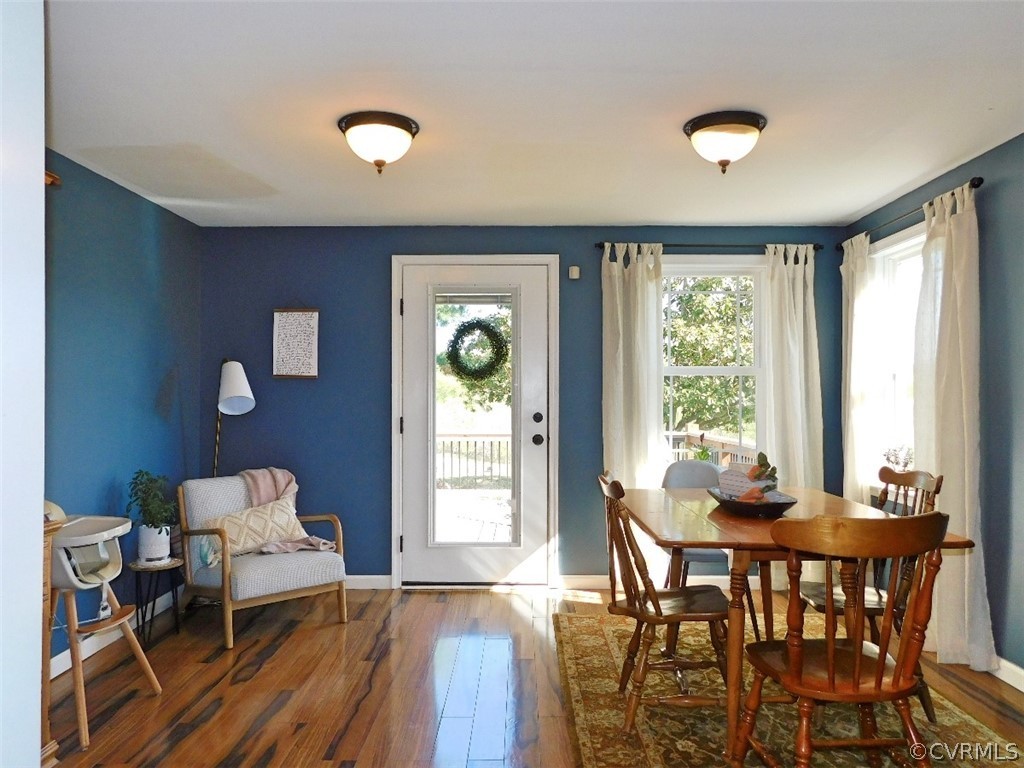 1926 Little Cub Road Pamplin, VA 23958 - Photo 9 of 32 a dining room with furniture and wooden floor
