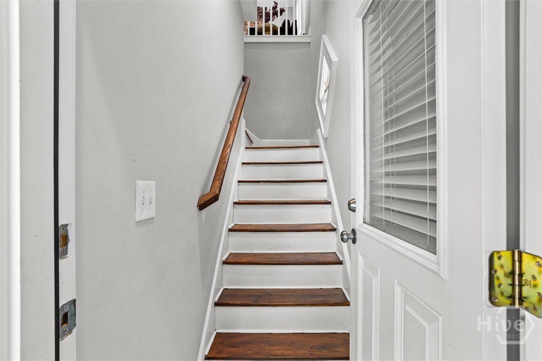 311 West 39th Street Savannah, GA 31401 - Photo 5 of 38
