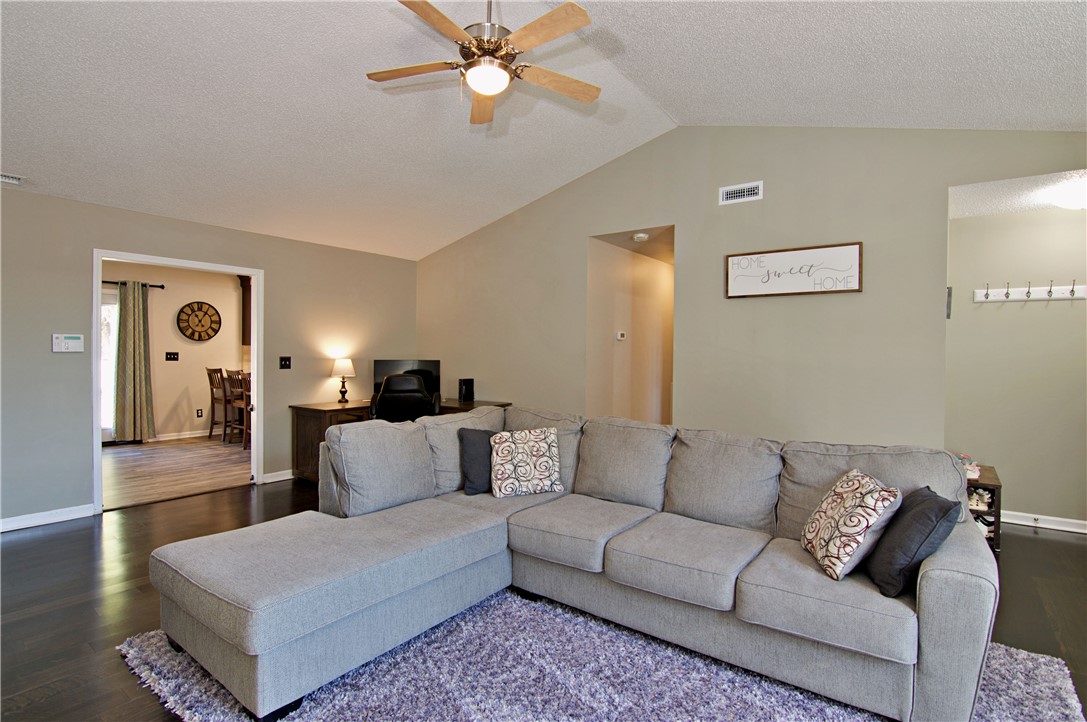 332 Bowlan Road Belton, SC 29627 - Photo 7 of 50 Gallery Image 7