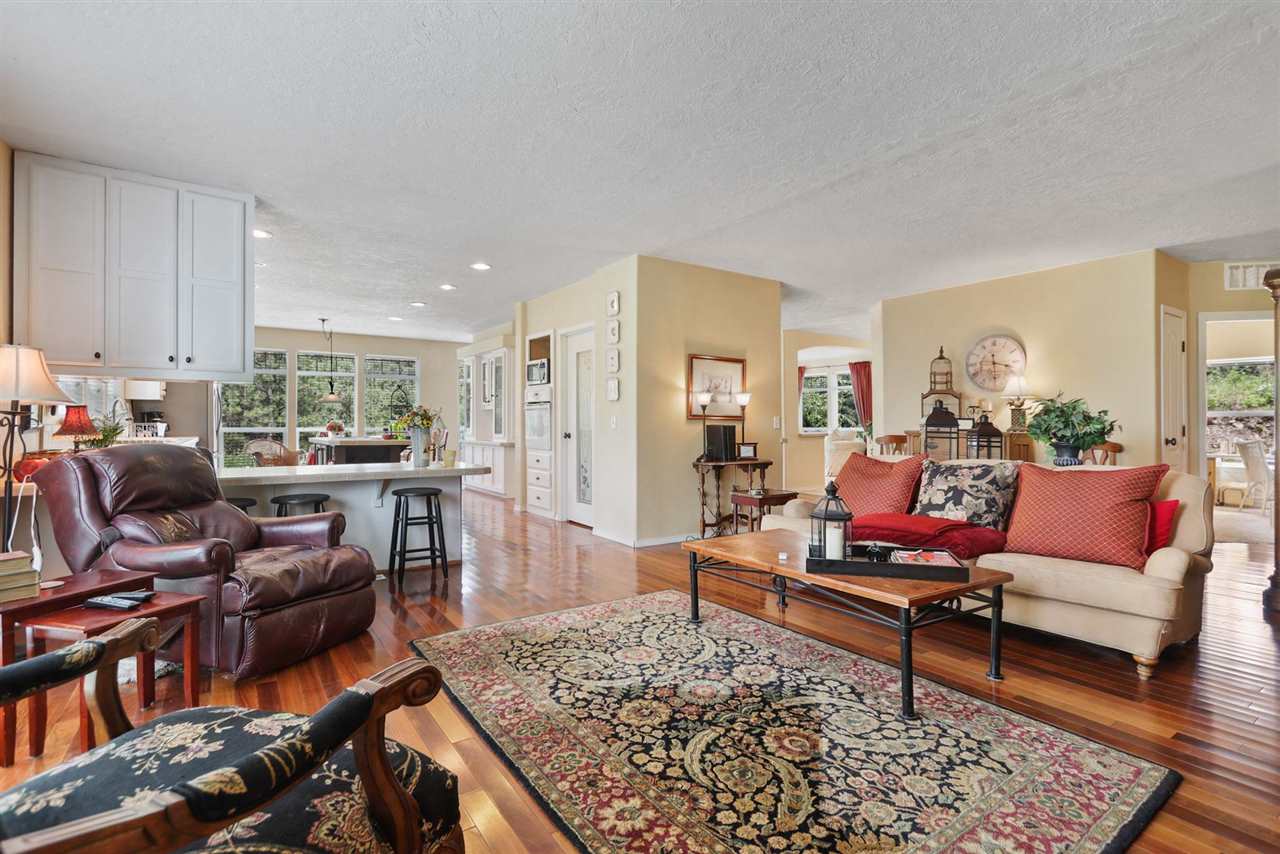 23320 North Orchard Bluff Road Chattaroy, WA 99003 - Photo 6 of 20 Gallery Image 6