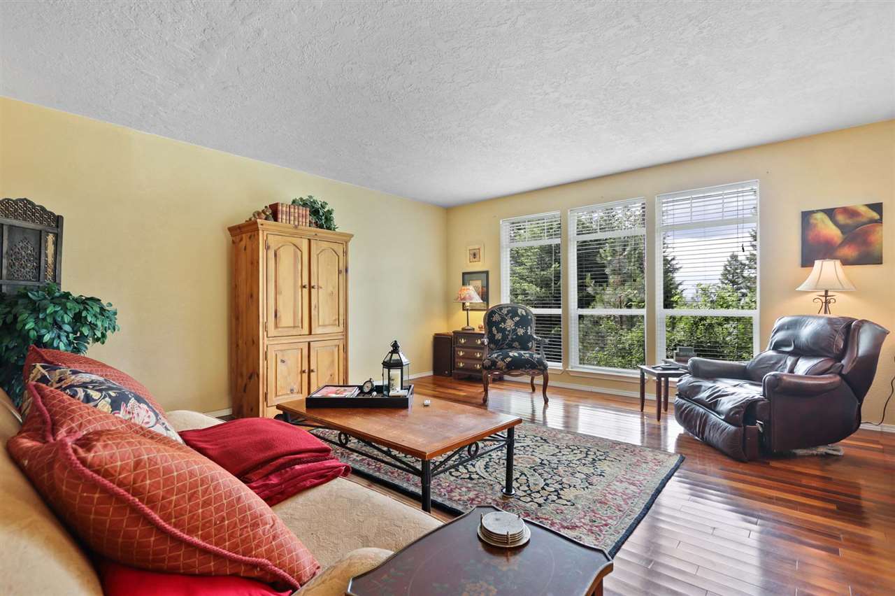23320 North Orchard Bluff Road Chattaroy, WA 99003 - Photo 9 of 20 Gallery Image 9