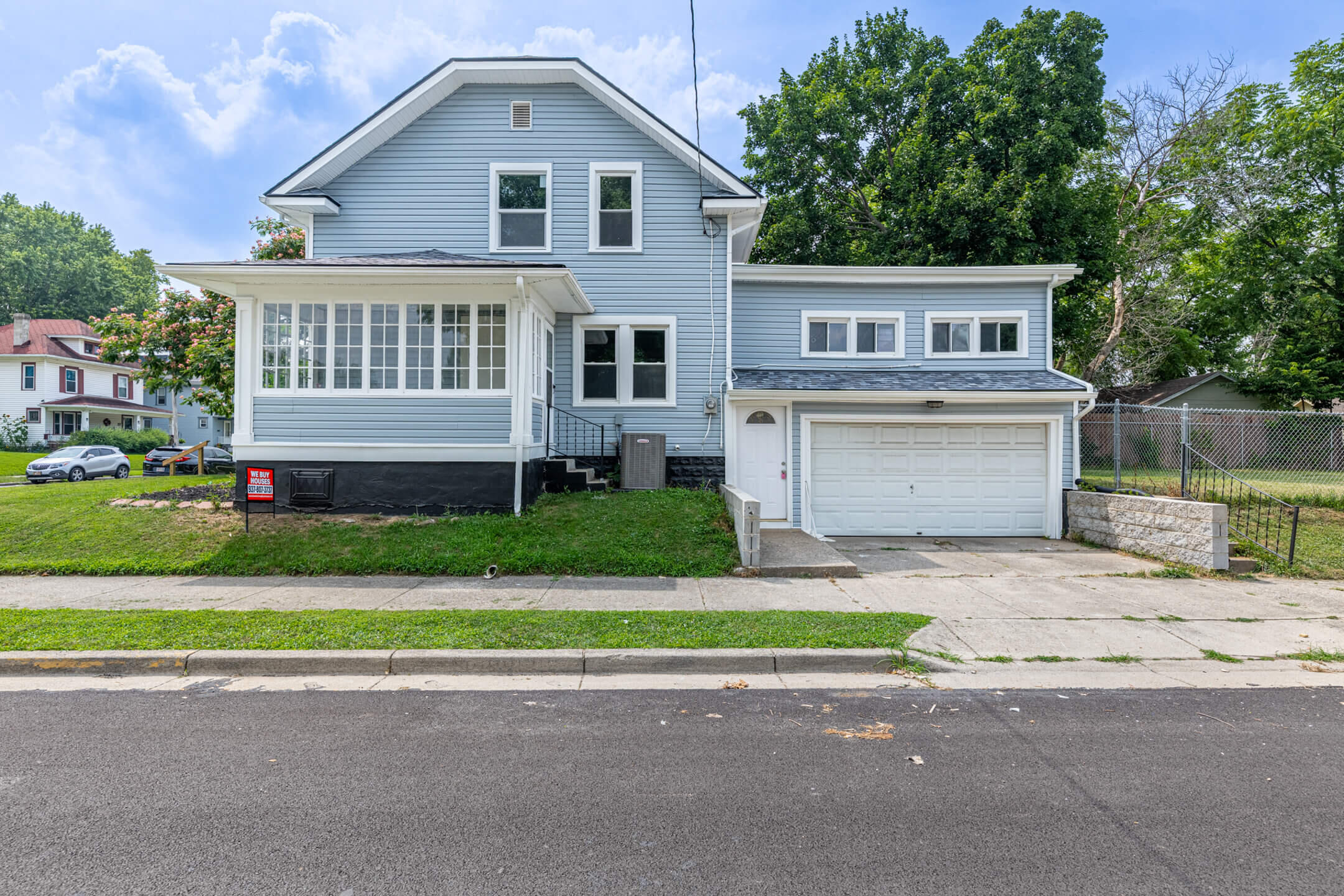 620 East Cecil Street Springfield, OH 45503 - Photo 3 of 37 620 E Cecil -3