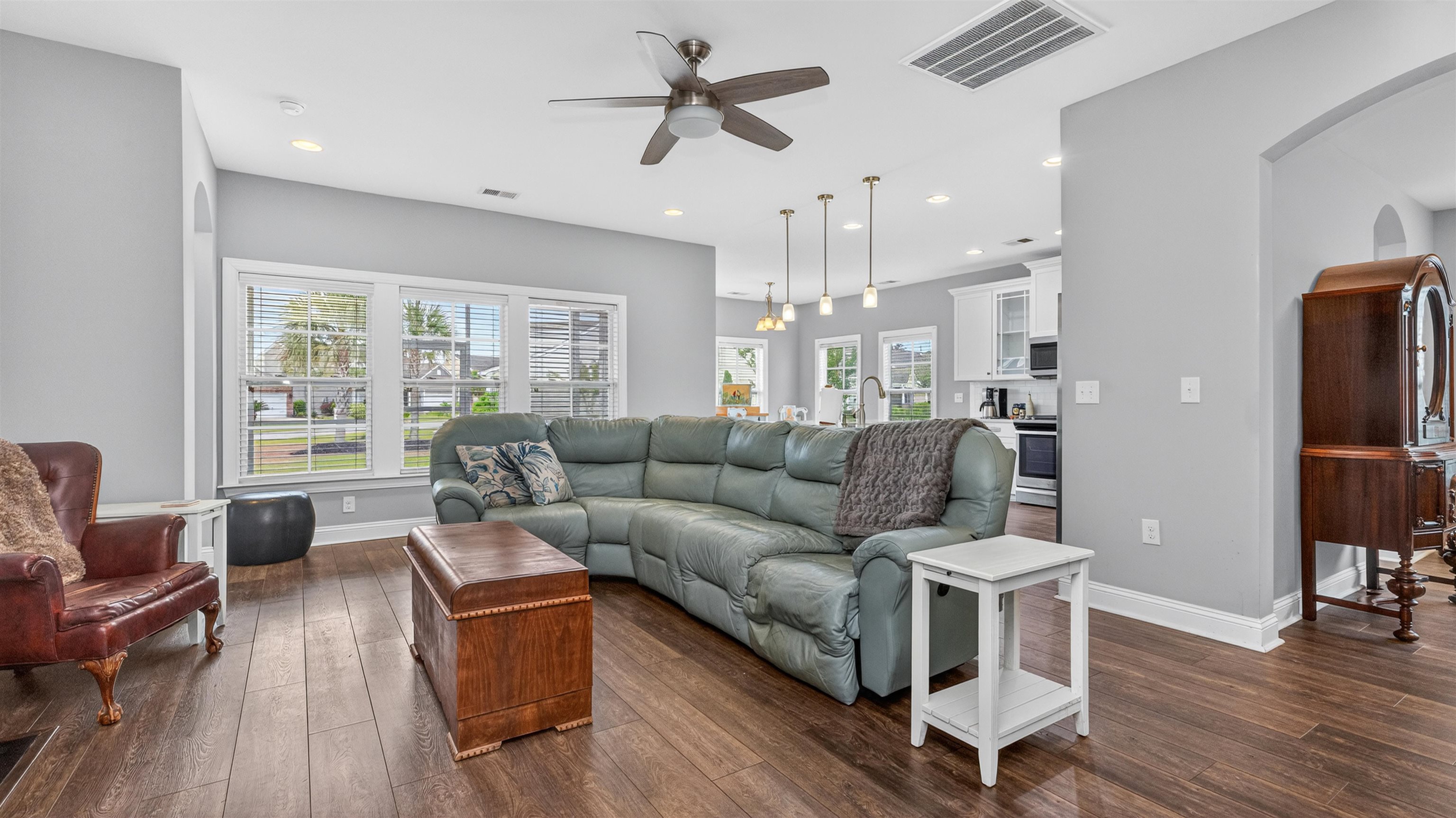 247 St David's Avenue Myrtle Beach, SC 29588 - Photo 11 of 69