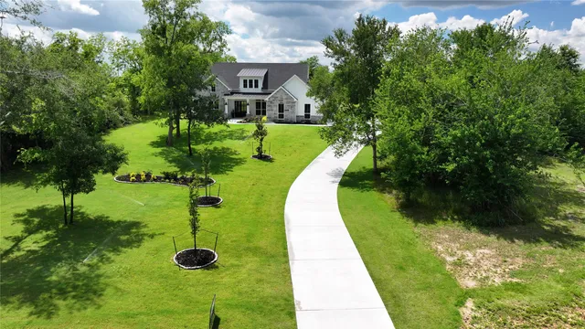 $829,900 | 10037 Clear Wds Court North, Washington, TX 77880