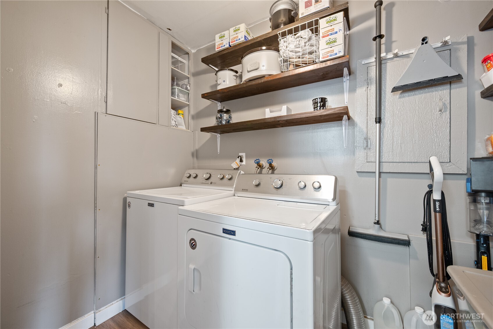 3102 Hemlock Street Longview, WA 98632 - Photo 12 of 21