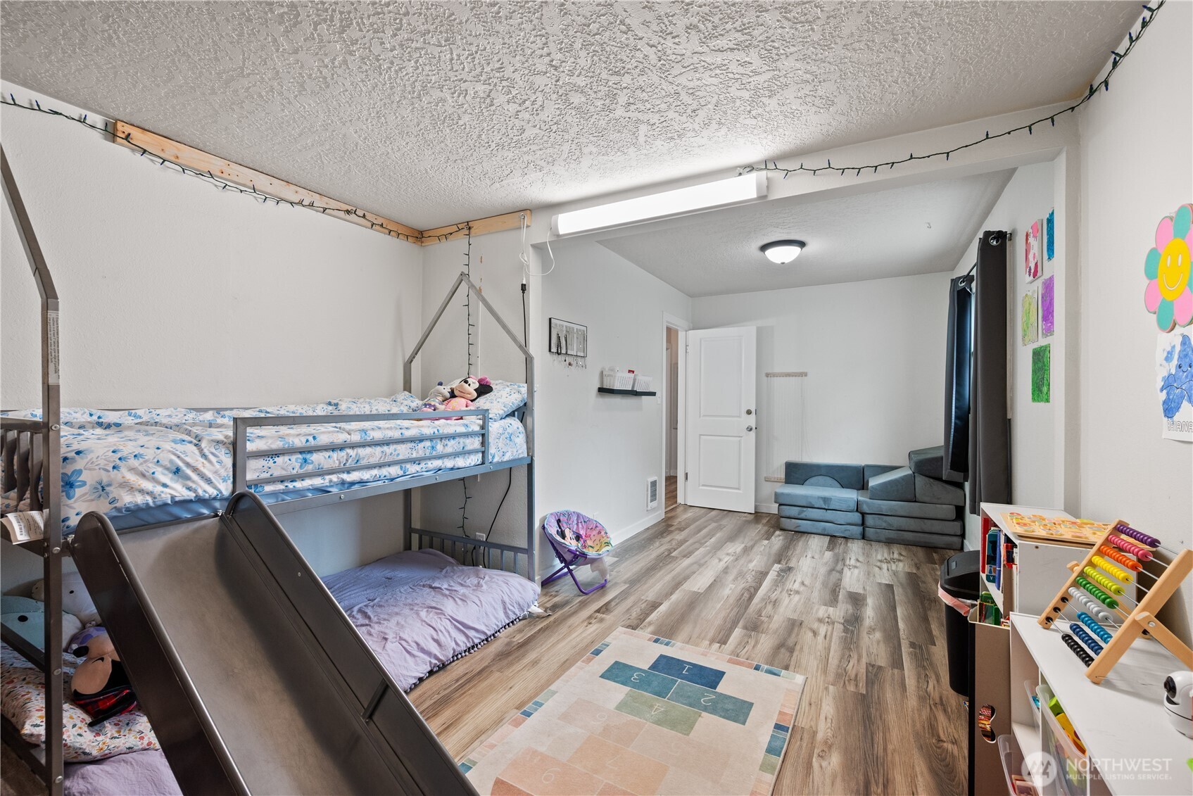 3102 Hemlock Street Longview, WA 98632 - Photo 16 of 21