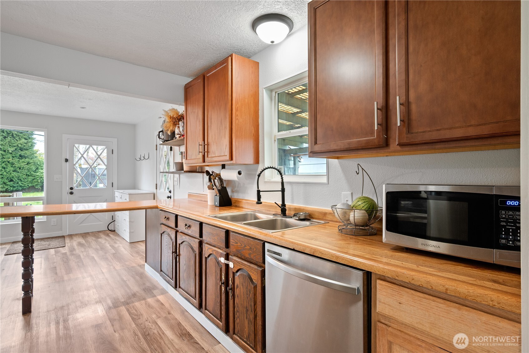 3102 Hemlock Street Longview, WA 98632 - Photo 9 of 21