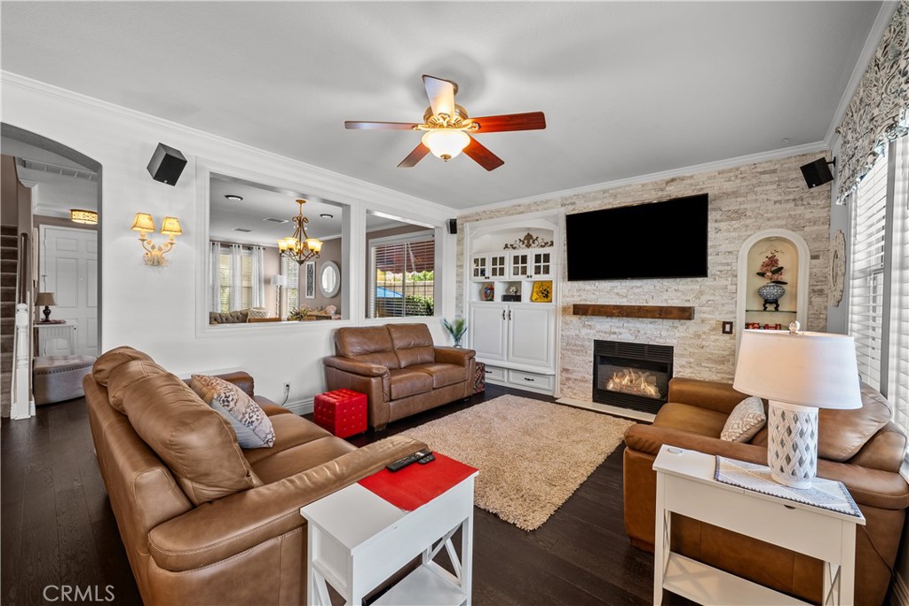 26211 Shakespeare Lane Stevenson Ranch, CA 91381 - Photo 11 of 54
