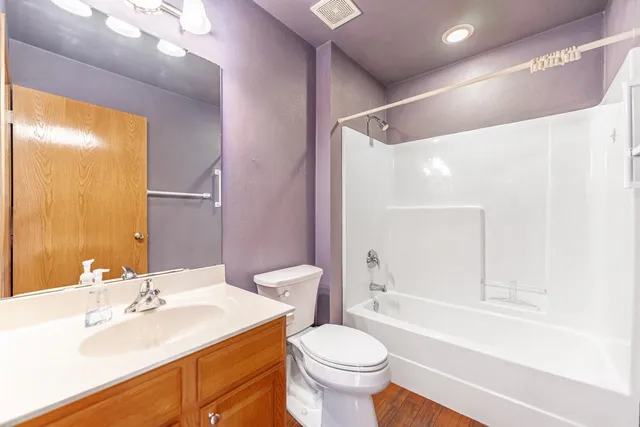 $299,900 | 160 Nelson Parkway, Cherry Valley, IL 61016