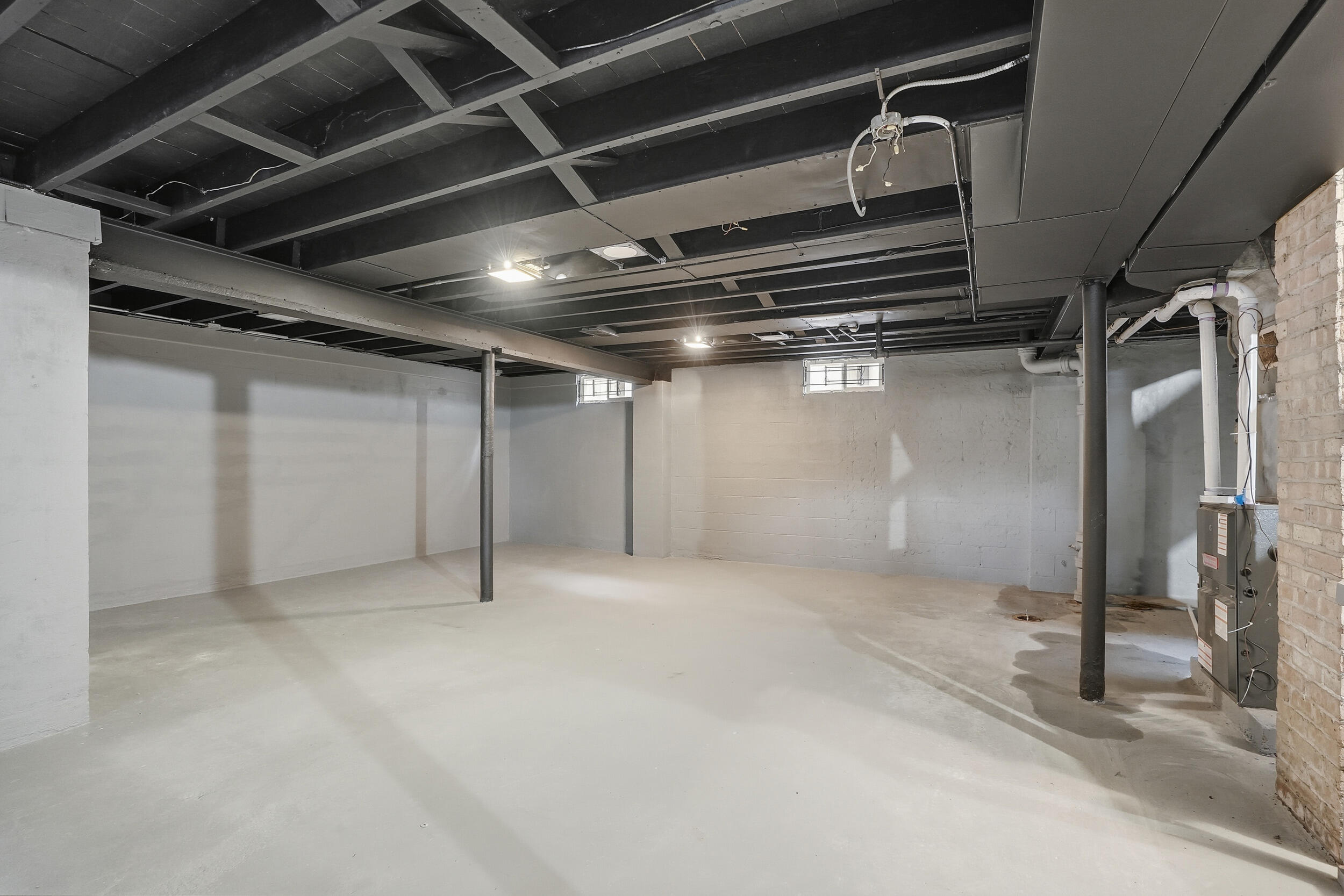 4800 Adams Street Gary, IN 46408 - Photo 18 of 24 a view of an empty room