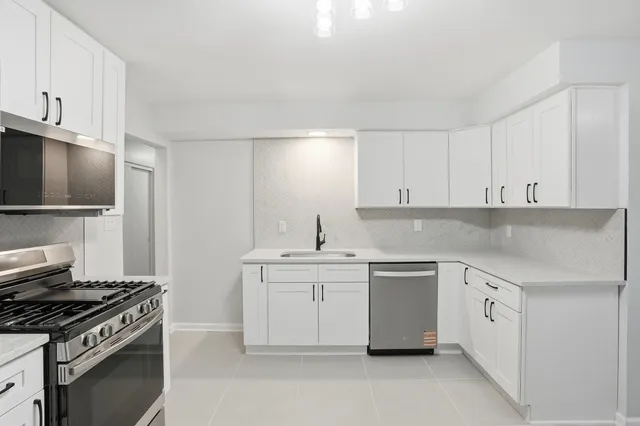 $180,000 | 4800 Adams Street, Gary, IN 46408