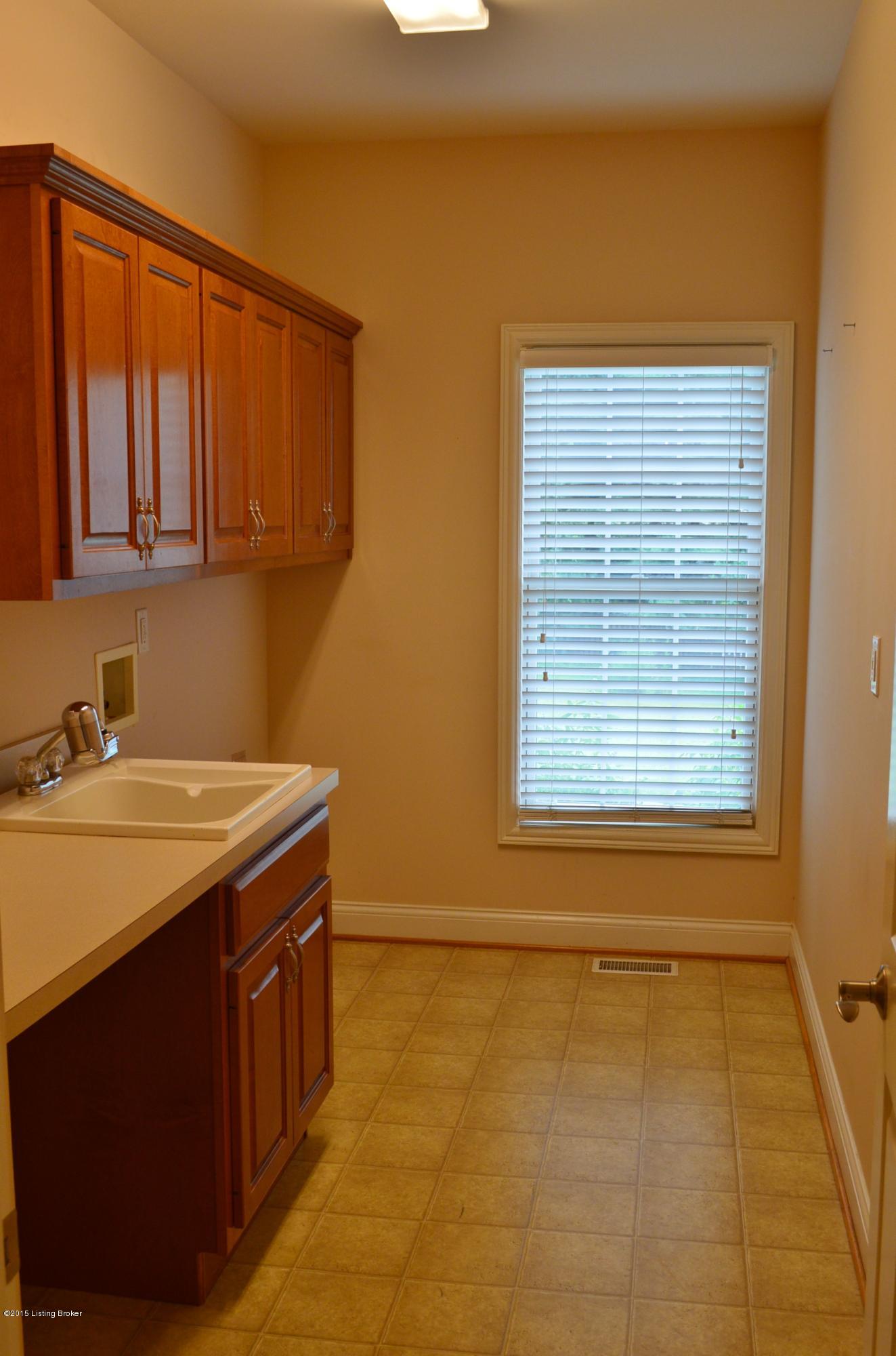 13403 Creekview Road Prospect, KY 40059 - Photo 14 of 34 Large Laundry Room on the Main Level