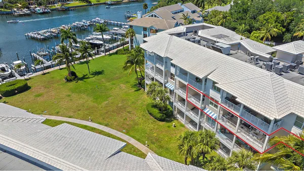 $1,495,000 | 432 Bay Colony Drive North, Juno Beach, FL 33408