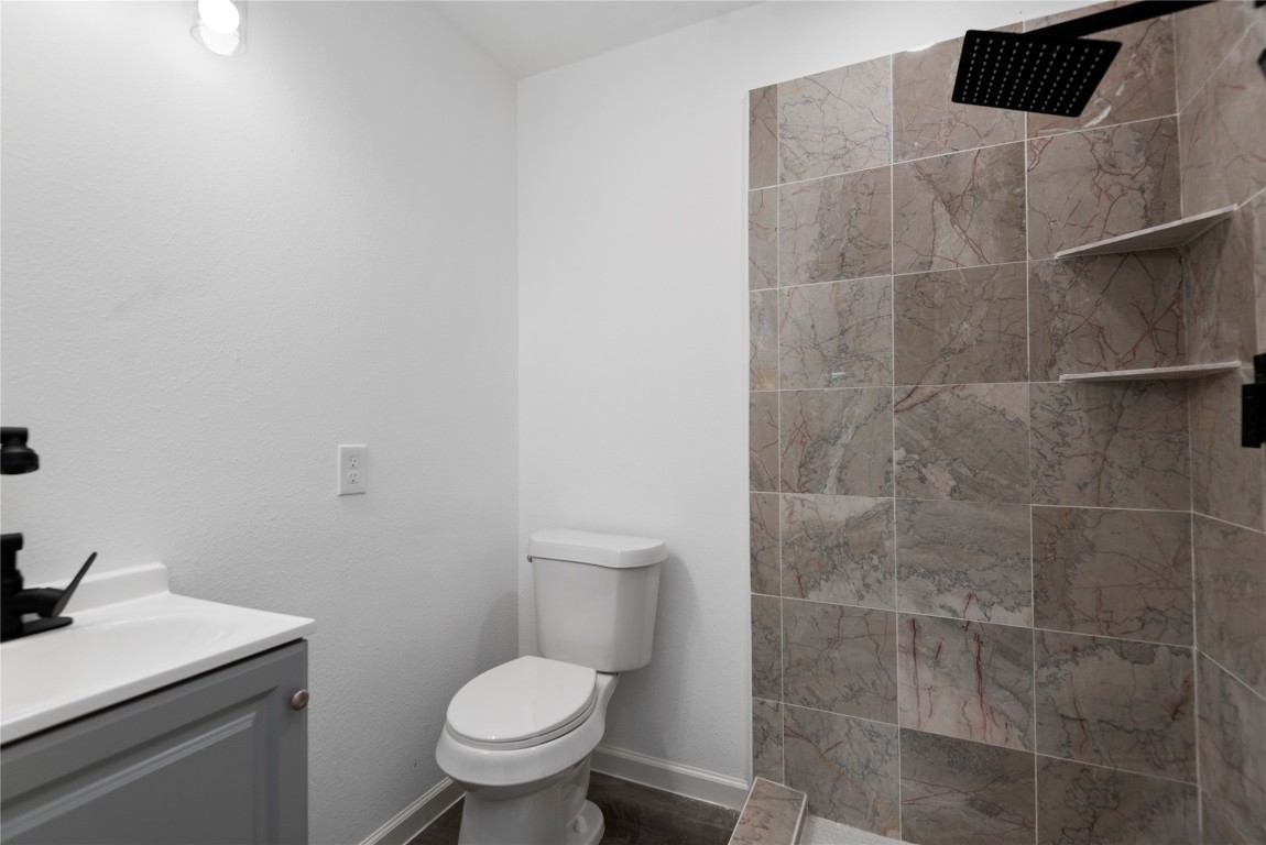 3230 Hombly Road Houston, TX 77066 - Photo 22 of 29