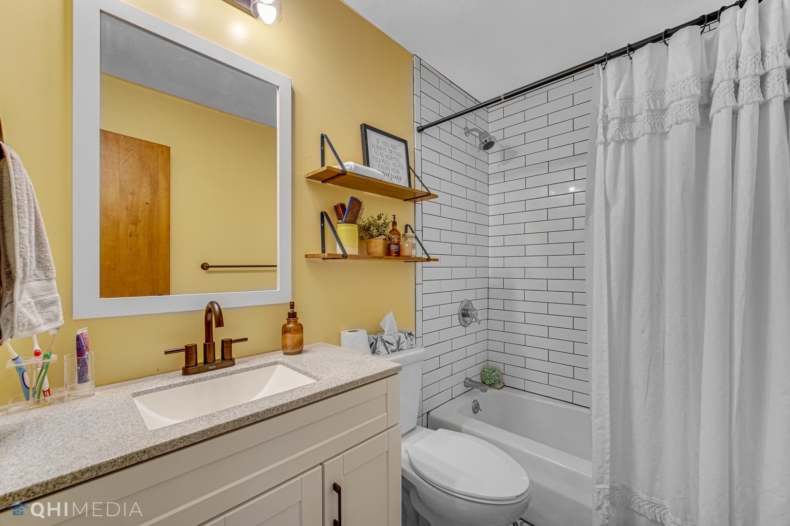 54651 Timothy Road New Carlisle, IN 46552 - Photo 14 of 22 Gallery Image 14