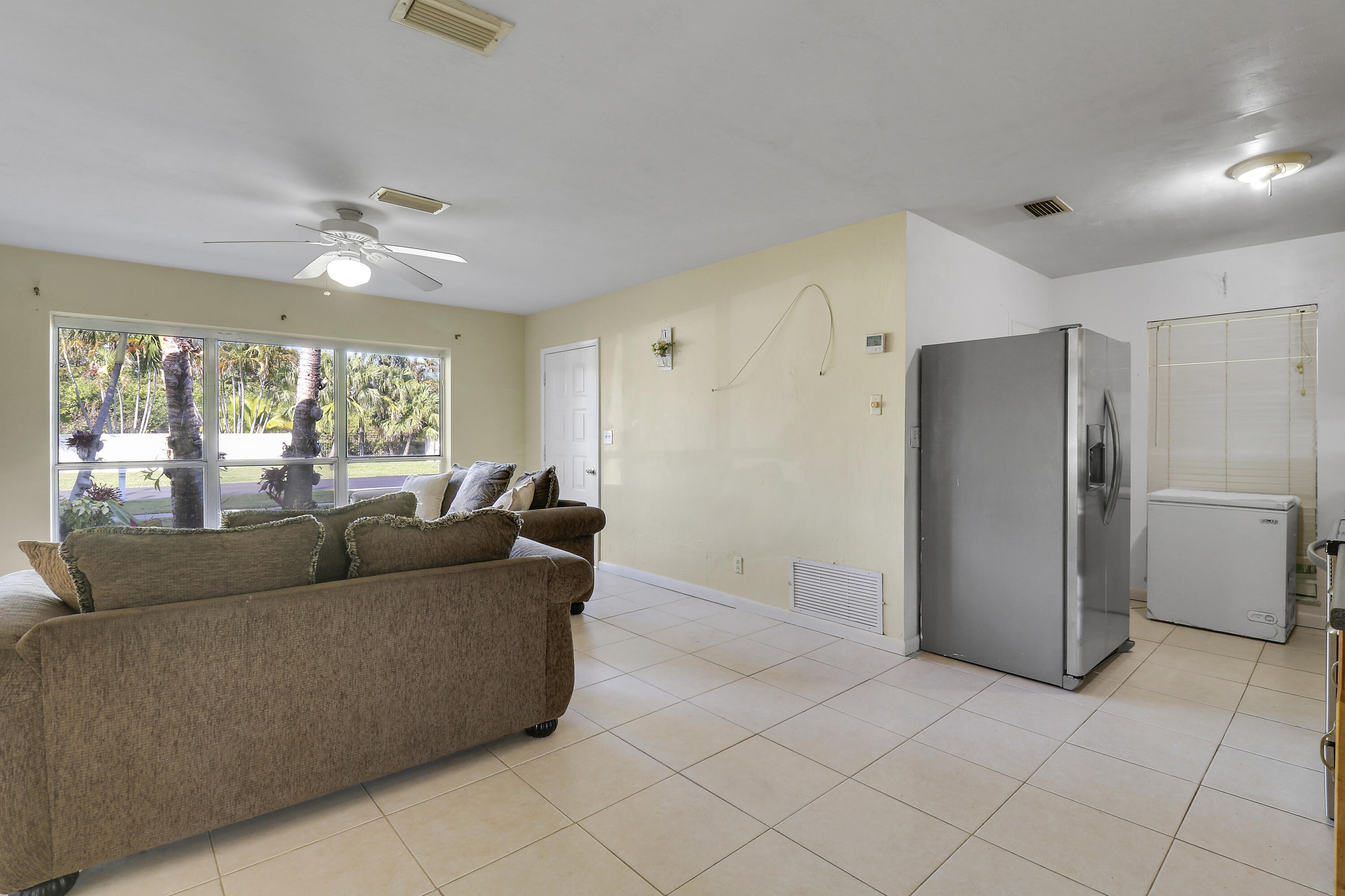 3133 Southeast Pruitt Road Port St. Lucie, FL 34952 - Photo 11 of 42 House1-13