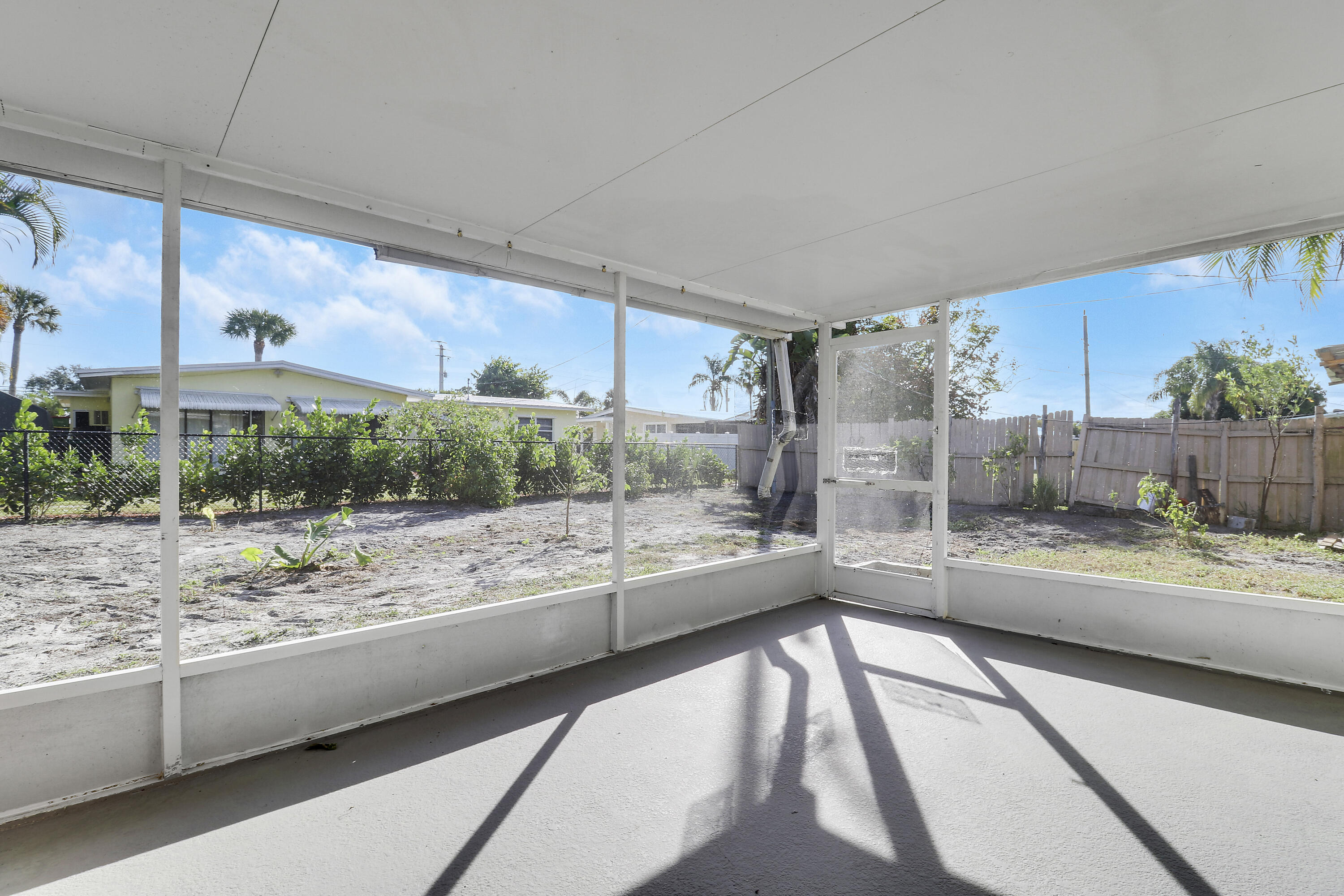 3133 Southeast Pruitt Road Port St. Lucie, FL 34952 - Photo 23 of 42 House1-19