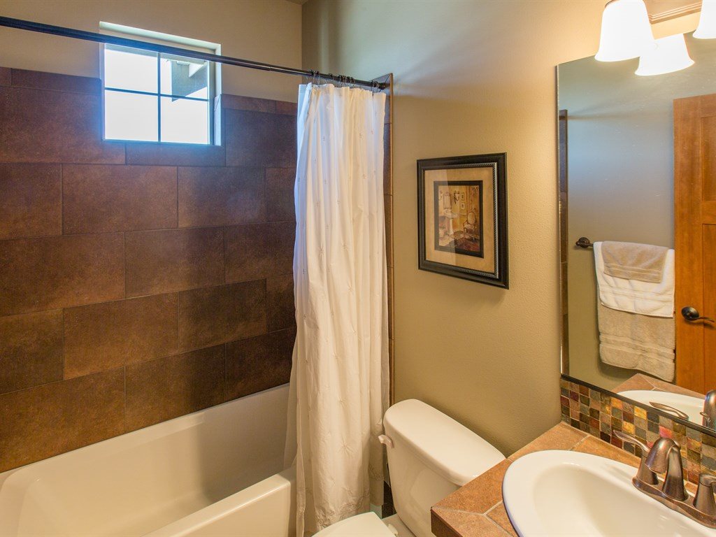 1715 North Rim View Street Spokane, WA 99224 - Photo 10 of 20 Gallery Image 10