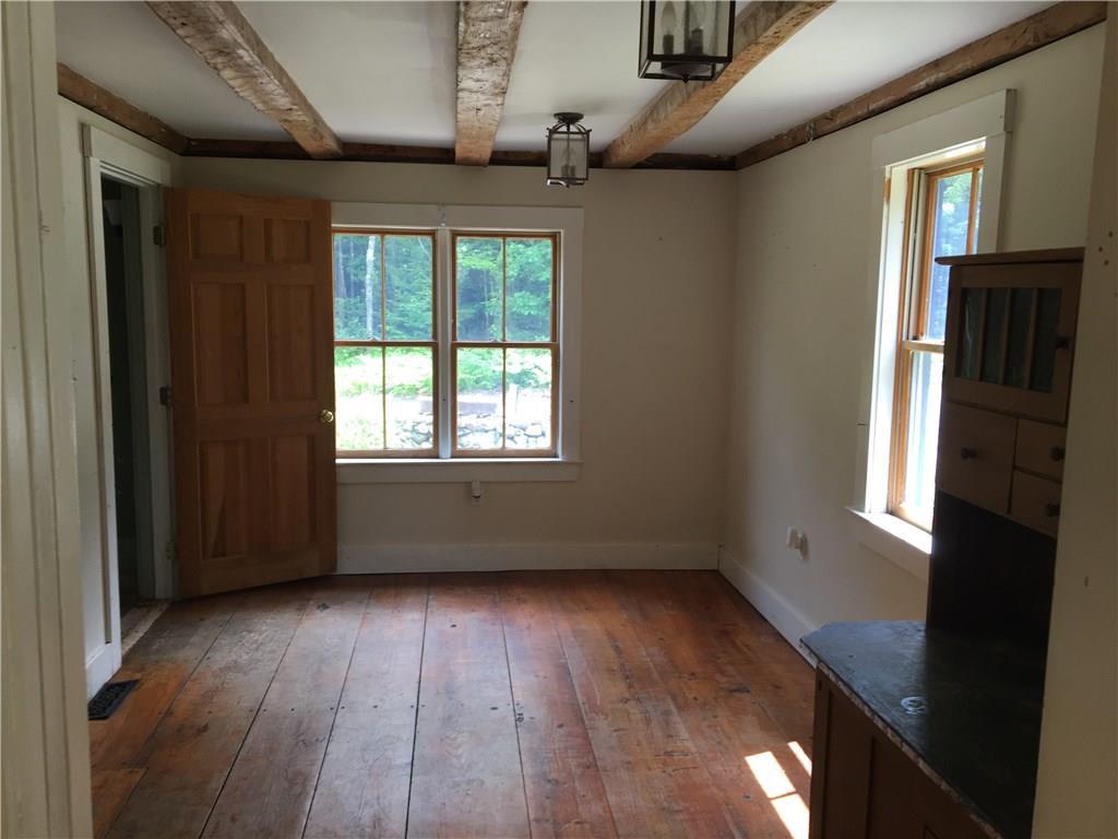 85 Clarks Bridge Road Waterboro, ME 04061 - Photo 9 of 31 Photo