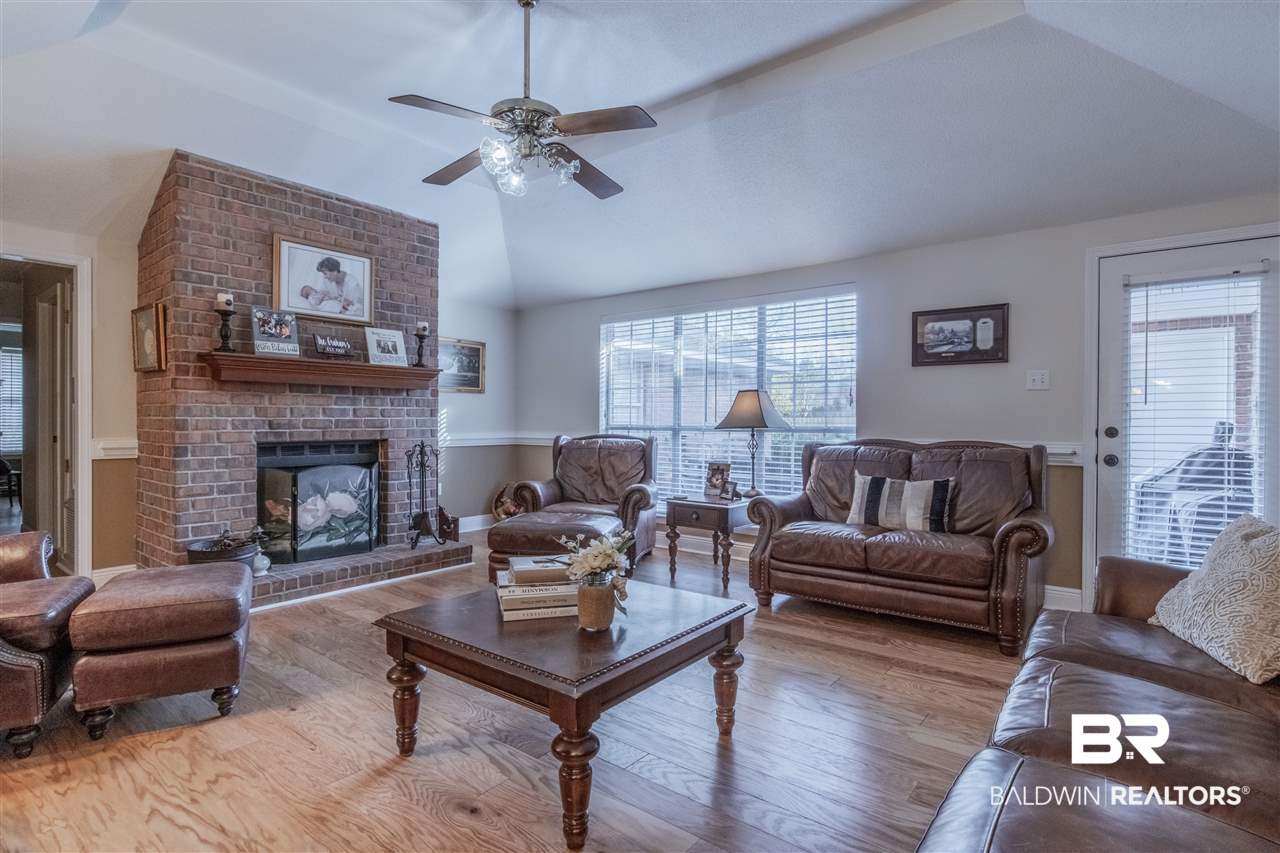 7311 Cheryl Court Mobile, AL 36695 - Photo 13 of 46