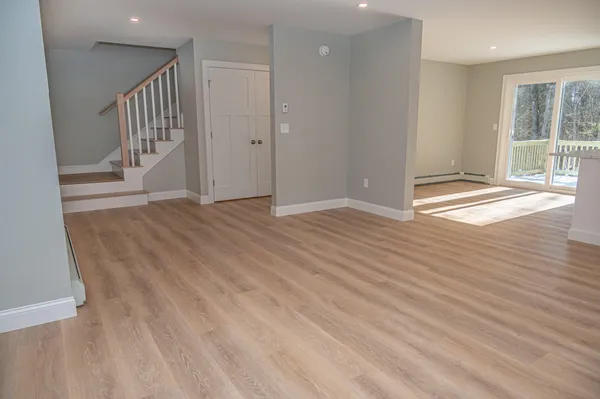 $749,500 | 0 Ginger Way, Raymond, ME 04071