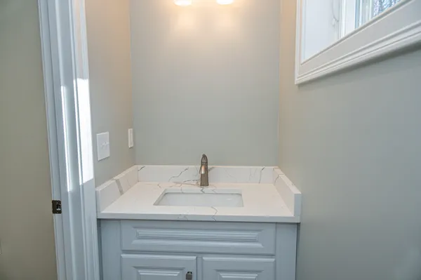 $749,500 | 0 Ginger Way, Raymond, ME 04071