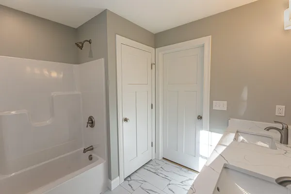 $749,500 | 0 Ginger Way, Raymond, ME 04071