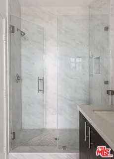 $6,250 | 2753 Waverly Drive, Unit 1108, Los Angeles, CA 90039