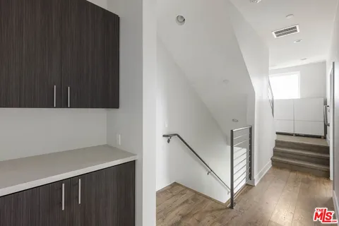 $6,250 | 2753 Waverly Drive, Unit 1108, Los Angeles, CA 90039