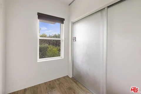 $6,250 | 2753 Waverly Drive, Unit 1108, Los Angeles, CA 90039