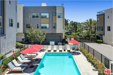 $6,250 | 2753 Waverly Drive, Unit 1108, Los Angeles, CA 90039