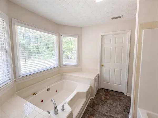 $285,000 | 213 Carl Parker Road, Hampton, GA 30228