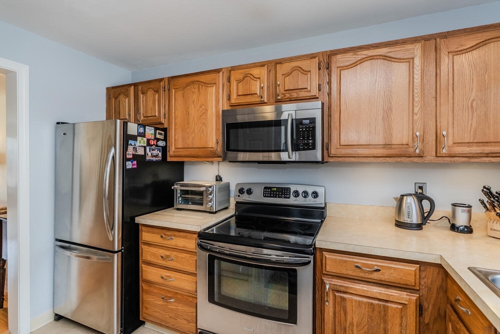575 Bridge Road, Unit 96 Northampton, MA 01062 - Photo 13 of 30 Gallery Image 13