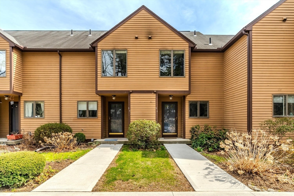 575 Bridge Road, Unit 96 Northampton, MA 01062 - Photo 2 of 30 Gallery Image 2