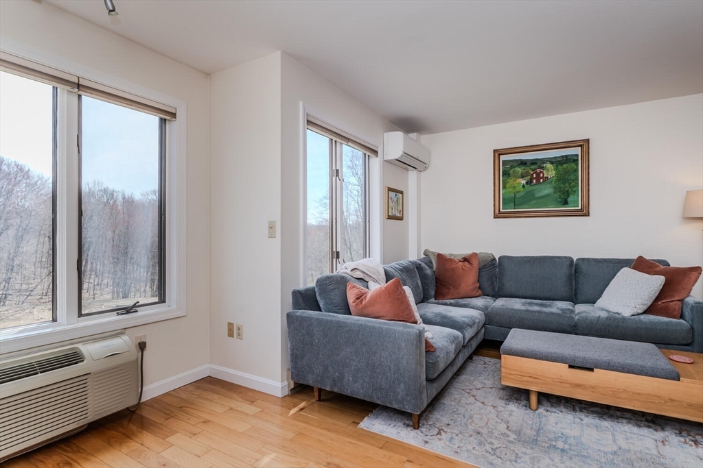 575 Bridge Road, Unit 96 Northampton, MA 01062 - Photo 6 of 30 Gallery Image 6