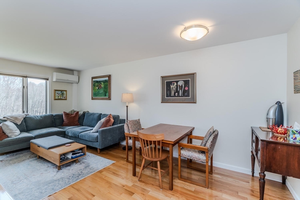 575 Bridge Road, Unit 96 Northampton, MA 01062 - Photo 7 of 30 Gallery Image 7