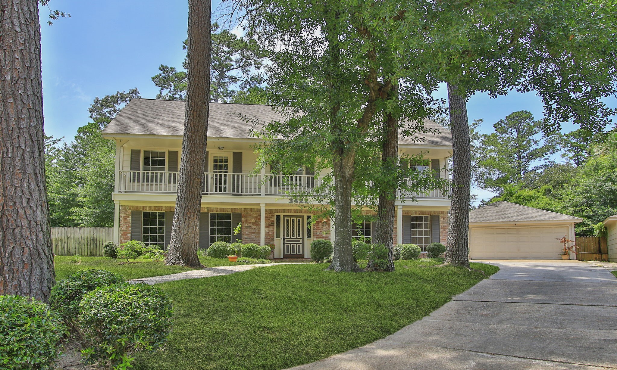 3422 Candlewisp Dr. - Stately home in Candlelight Hills situated at the end of a pretty cul-de-sac street!