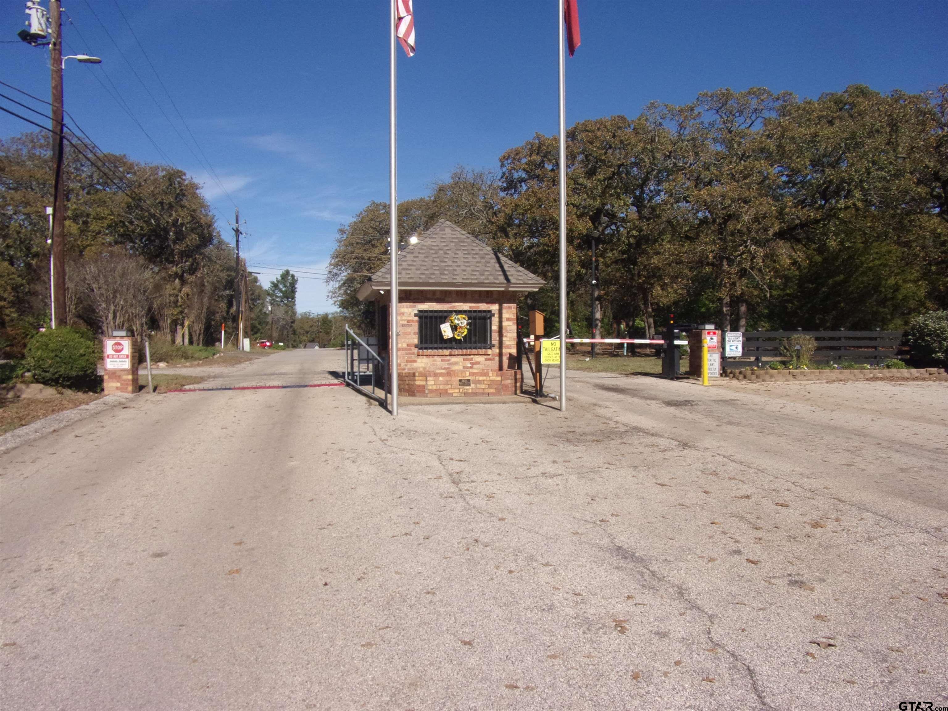Tbd Summit Ridge Murchison, TX 75778 - Photo 7 of 16 Gated entrance