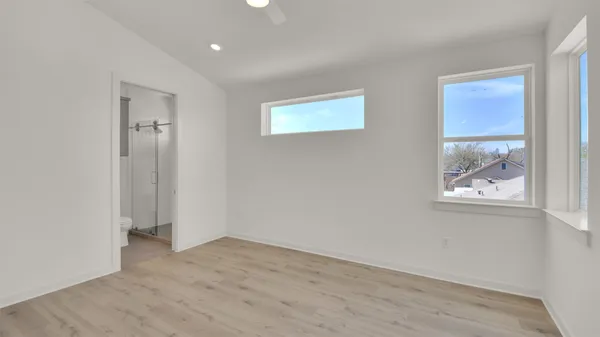 $2,525 | 7208 Providence Avenue, Unit 2, Austin, TX 78752