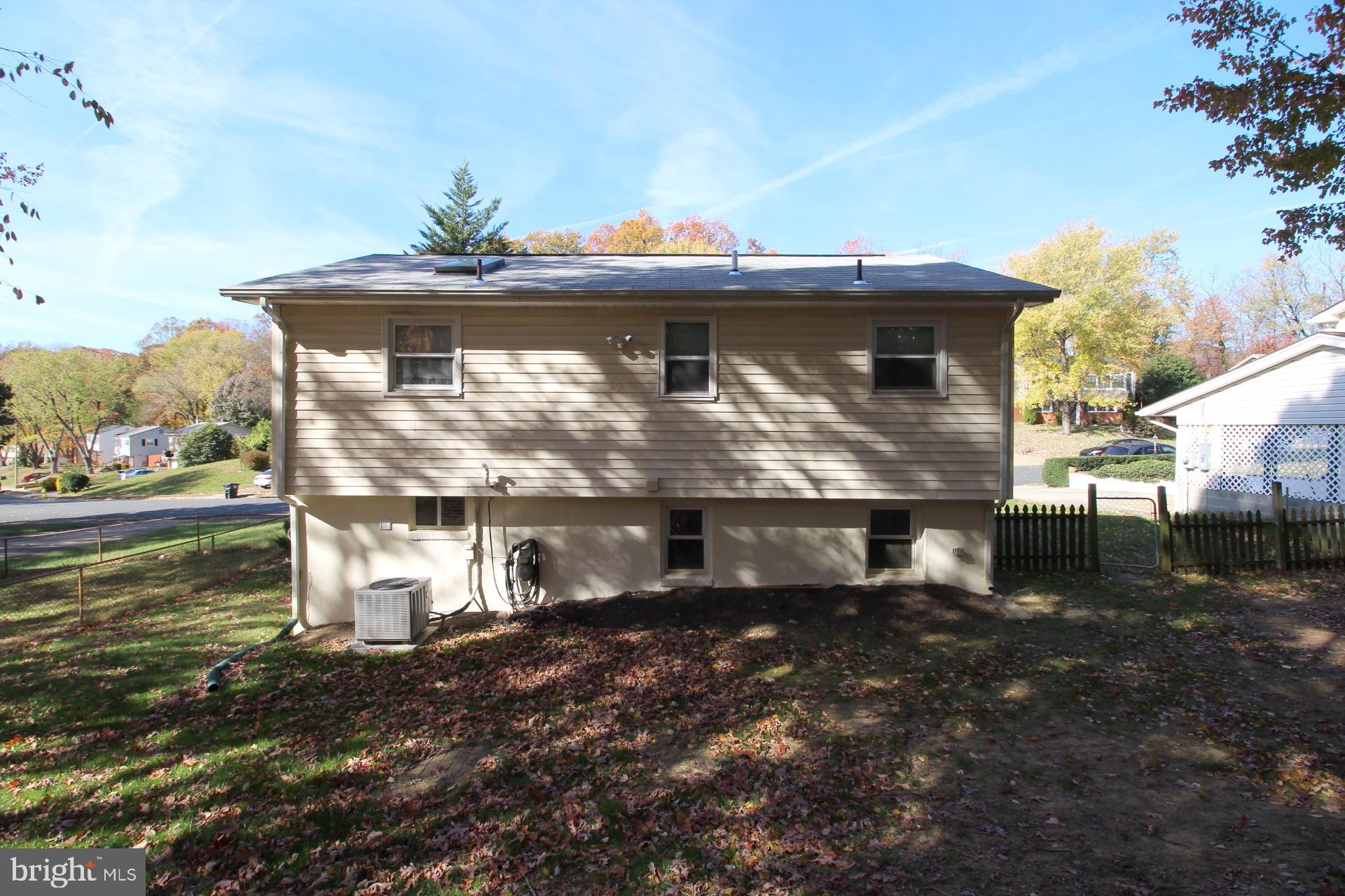 3317 Beaumont Road Woodbridge, VA 22193 - Photo 22 of 24
