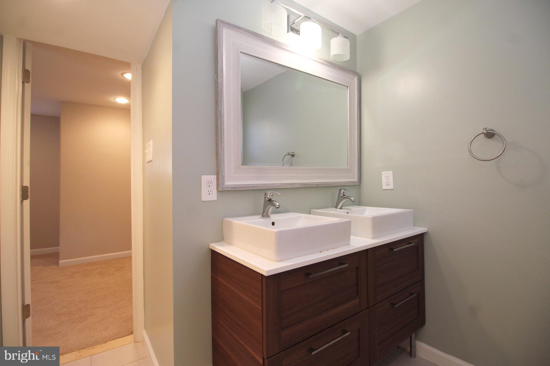 3317 Beaumont Road Woodbridge, VA 22193 - Photo 8 of 24
