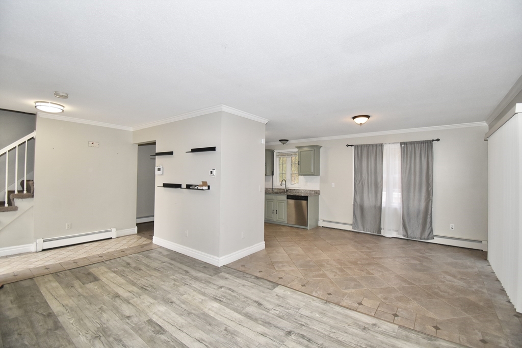 183 Jewett Street Springfield, MA 01129 - Photo 13 of 23