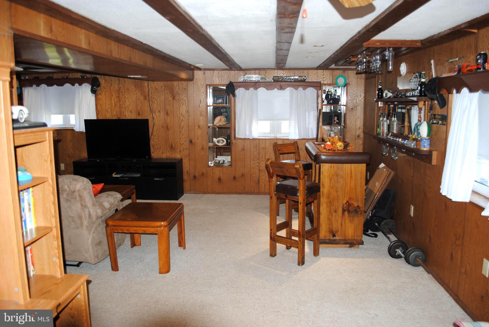 1004 Hilltop Road Warminster, PA 18974 - Photo 13 of 26 Family Room