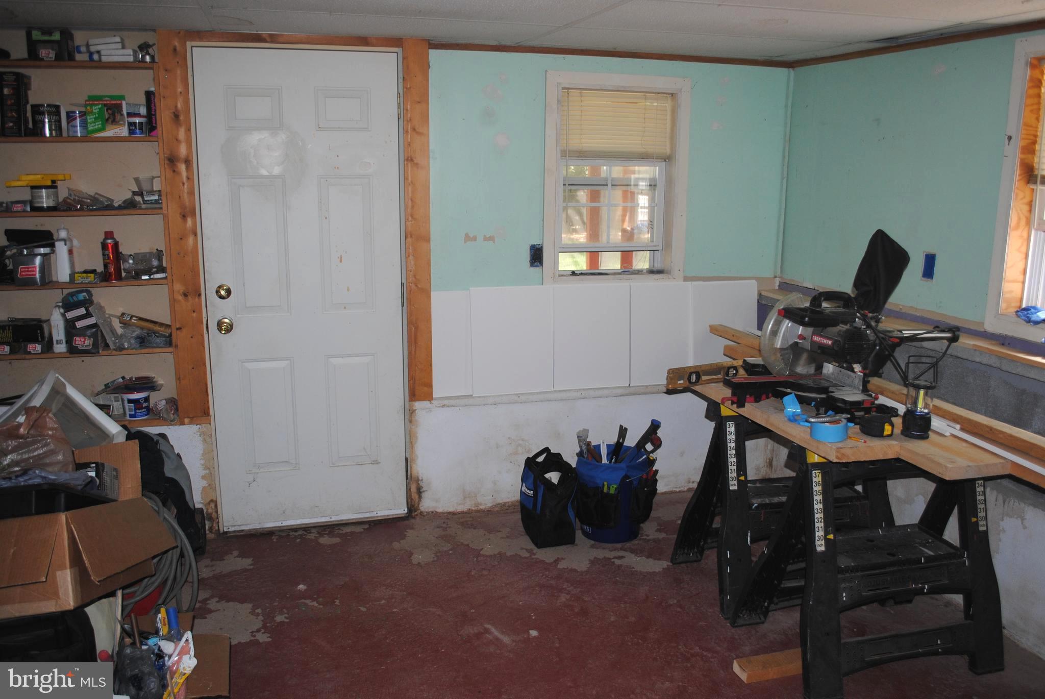 1004 Hilltop Road Warminster, PA 18974 - Photo 23 of 26 Work Shop