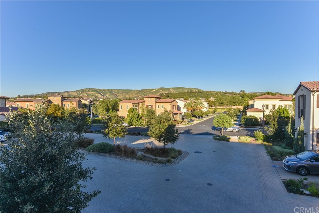 71 Sunset Cove Irvine, CA 92602 - Photo 4 of 55