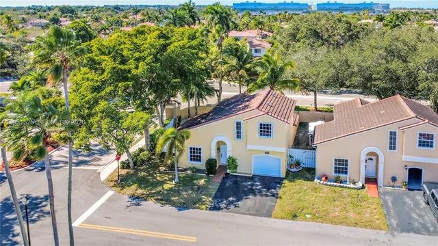 $529,900 | 12797 Northwest 13th Street, Sunrise, FL 33323