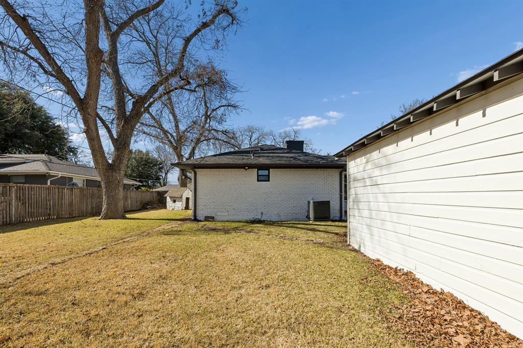 6858 Freemont Street Dallas, TX 75231 - Photo 28 of 31