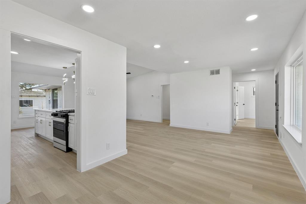6858 Freemont Street Dallas, TX 75231 - Photo 10 of 31