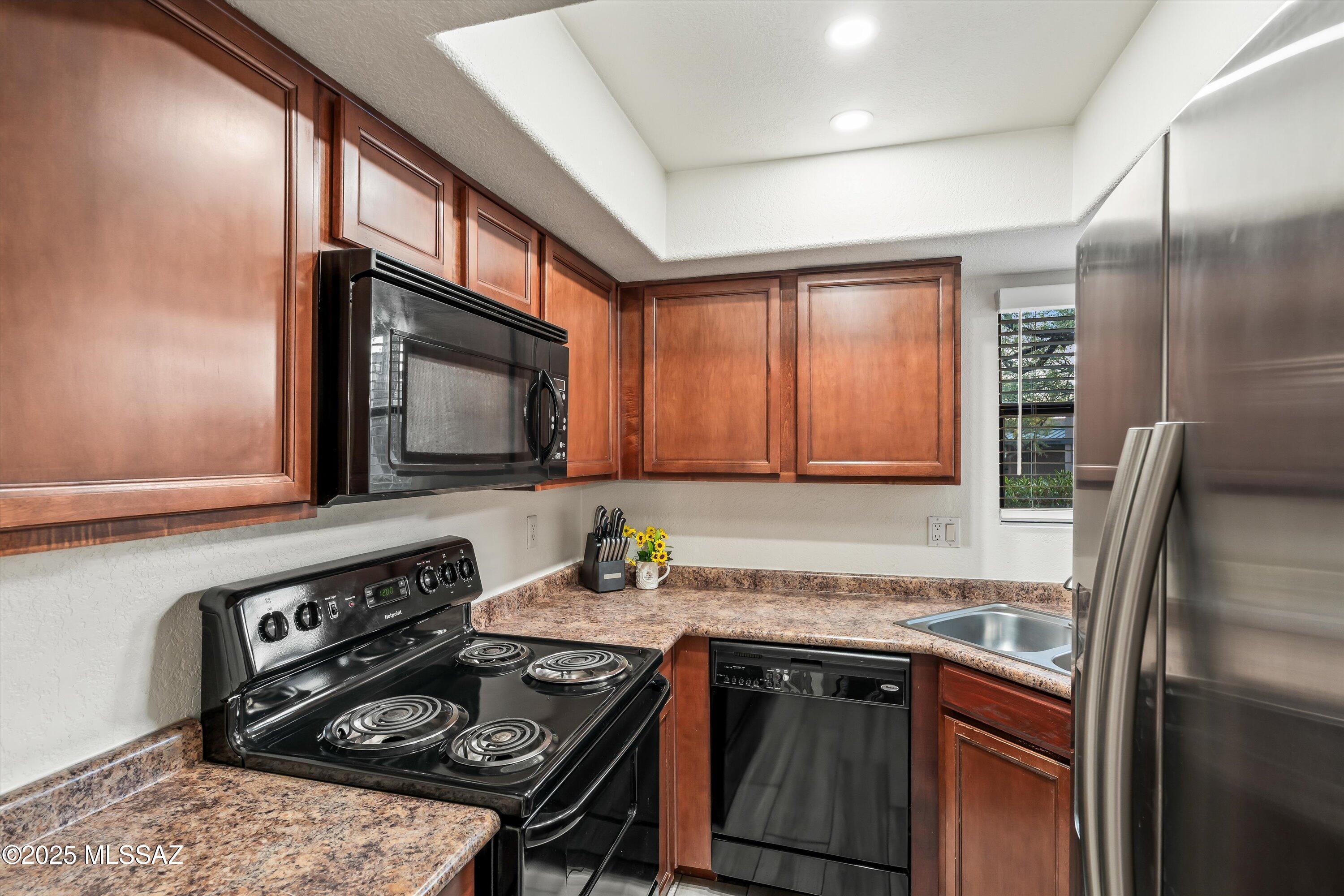 5800 North Kolb Road, Unit 1104 Tucson, AZ 85750 - Photo 12 of 44 5800 N Kolb Lane 1104