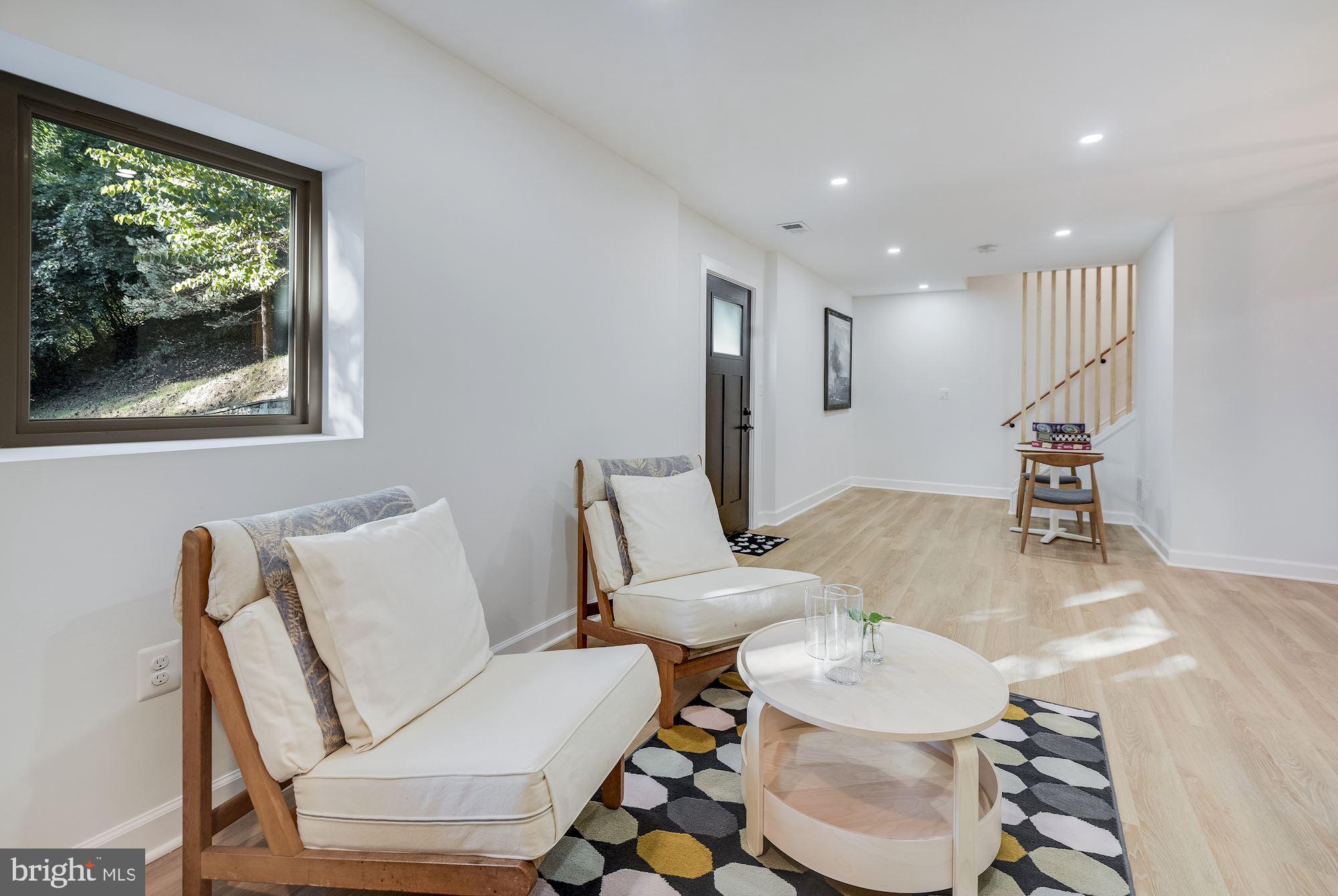 17 Ritchie Avenue Silver Spring, MD 20910 - Photo 23 of 38 Family room with good space. Direct outside access